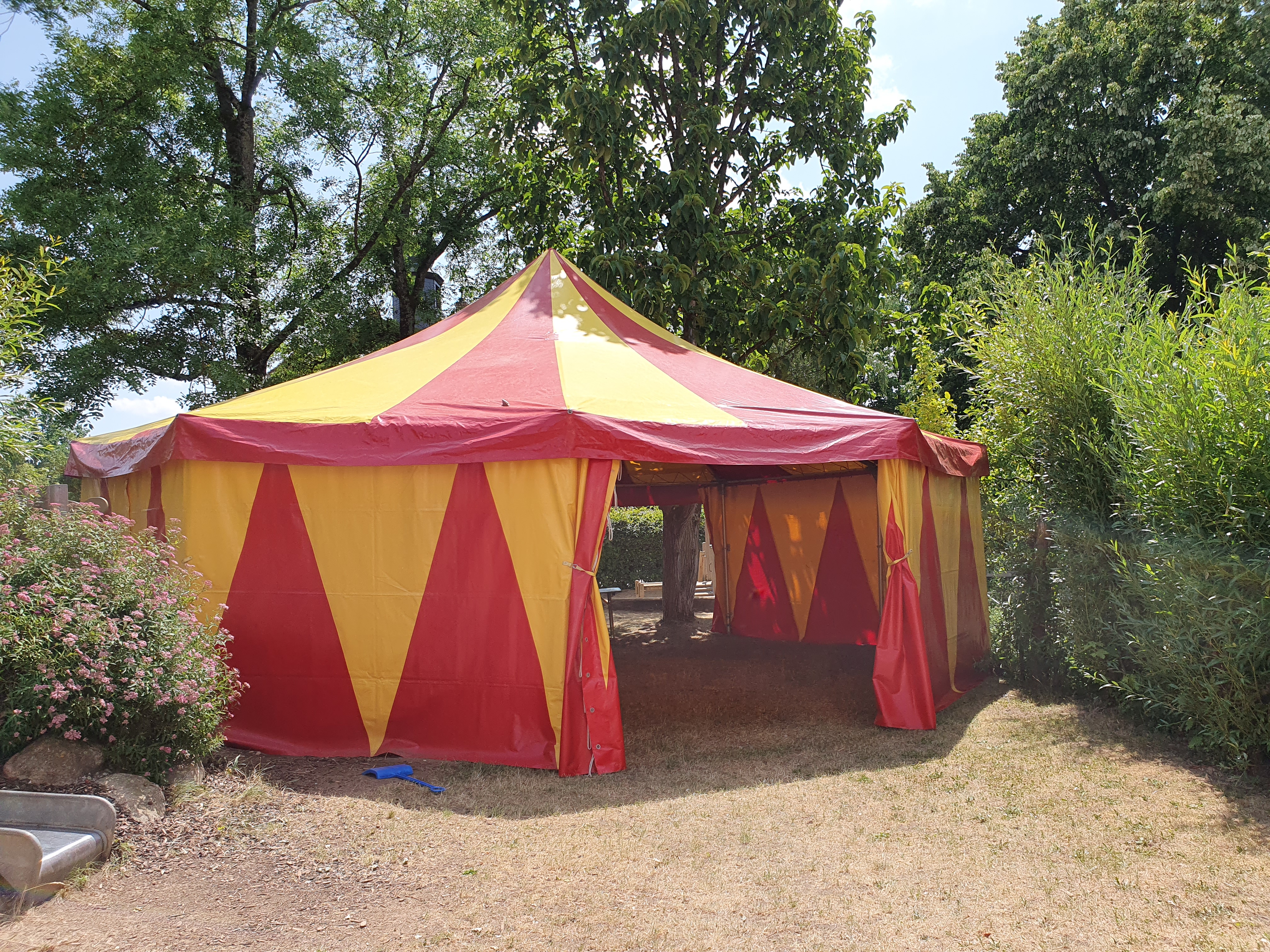 Der Zirkus Giovanni lädt Euch jede Woche herzlich ein zum Mitmachzirkus, Foto: Pressestelle Gemeinde Memmelsdorf