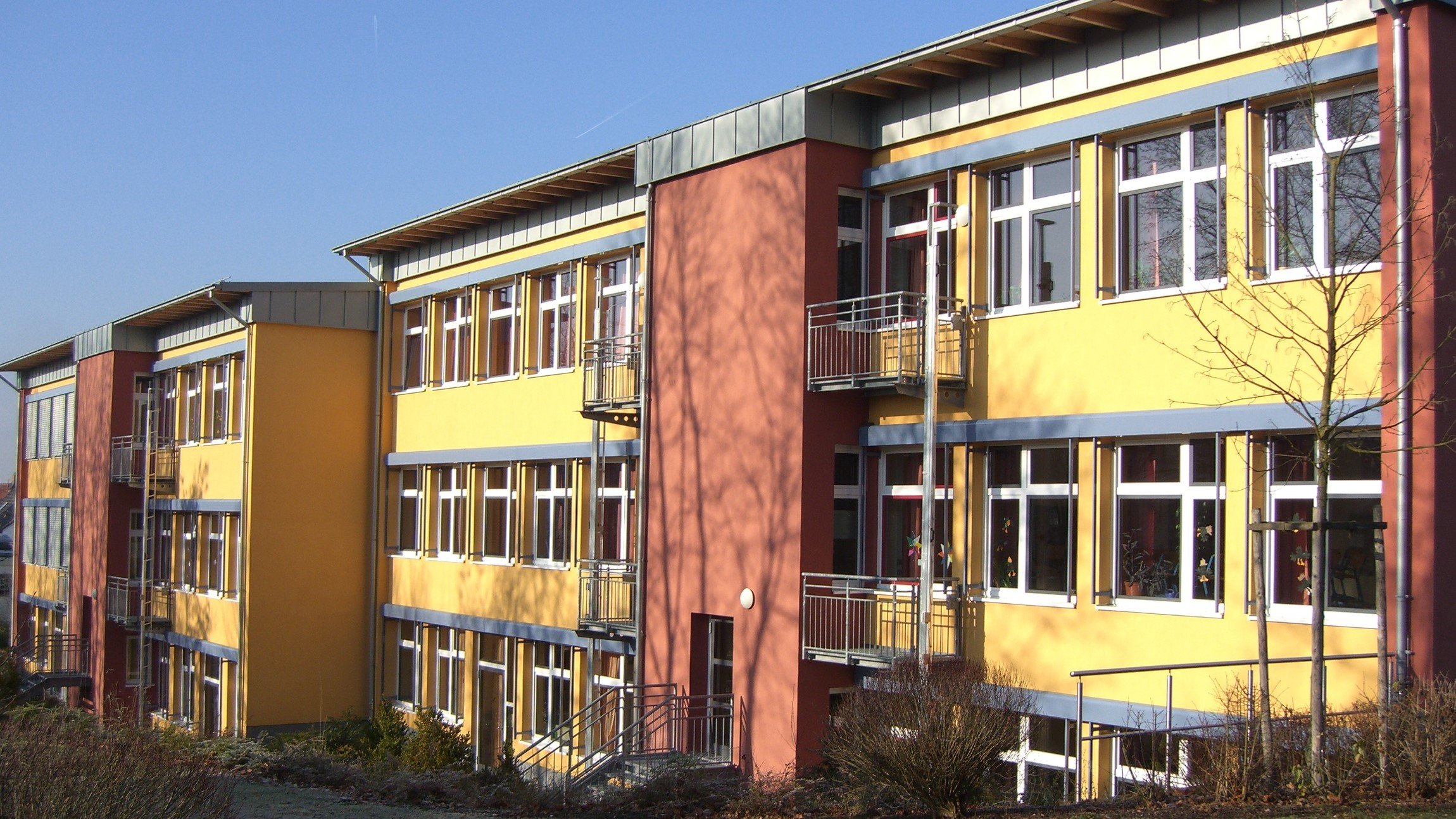 Schulgebäude Mittelschule